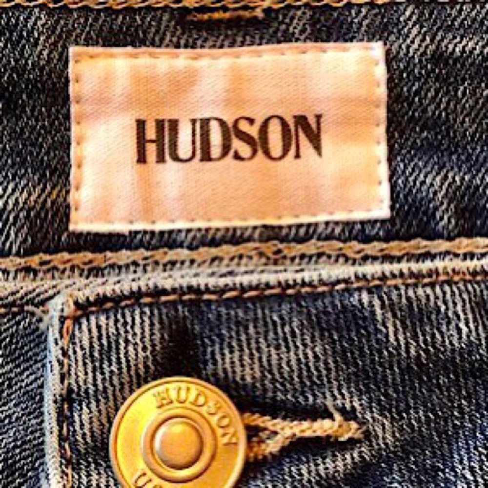 “NEW” Hudson Heidi High-Rise Flare Jean - Picture 8 of 10